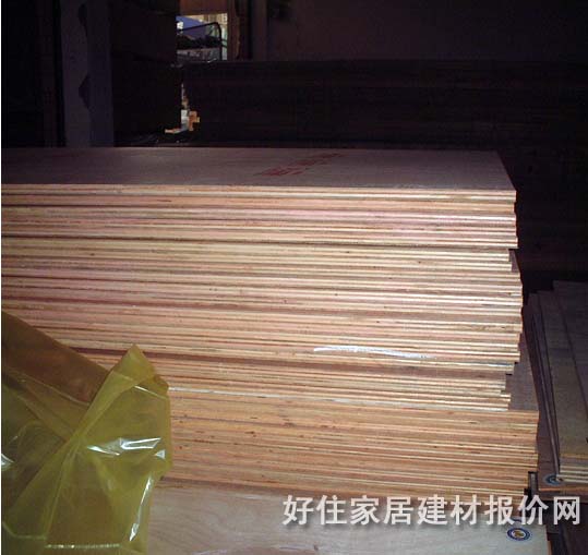 �yȼ�z�ϰ� 2440mm��1220mm����9mm B1