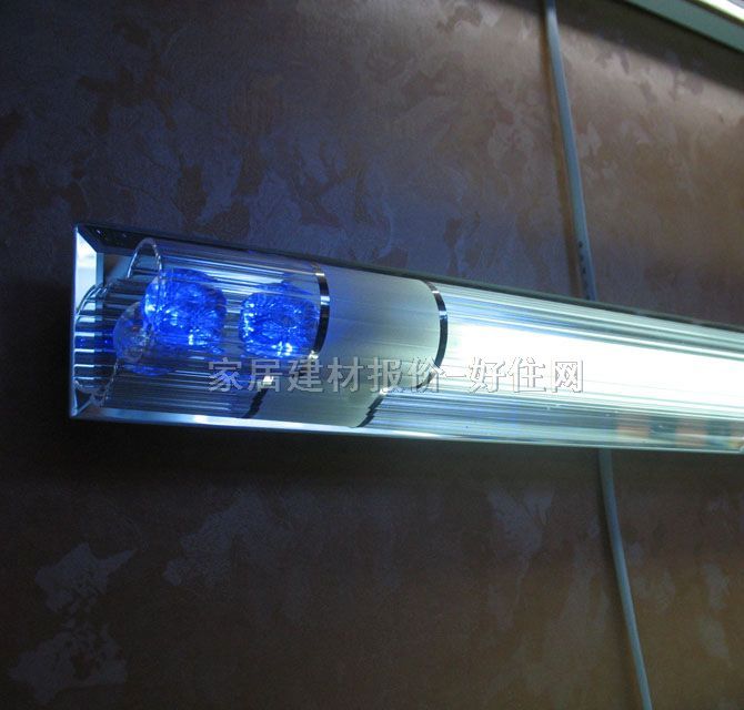 弘盛鏡前燈 3142 簡約風(fēng)格 玻璃材質(zhì) 銀白色 熒光燈