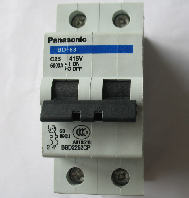 ����·��\�՚��_(k��i)�P(gu��n) BD-63 C25 415V 2P 25A �՚��_(k��i)�P(gu��n)���ܚ���·����