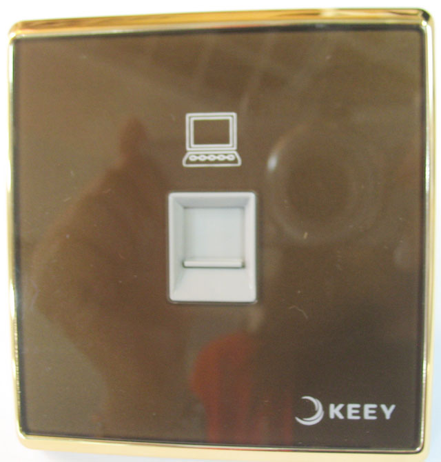 ��Ϣ������� GIGAMAX ����1λ ����ɫ ��X����