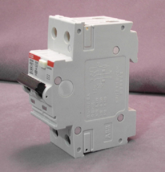 ABB��·��\�՚��_�P(gu��n) S261 C32A 1P 32A ©는�·��