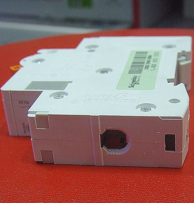 ʩ�͵�·��\�՚��_(k��i)�P(gu��n) Easy C20 1P 20A �՚��_(k��i)�P(gu��n)���ܚ���·����