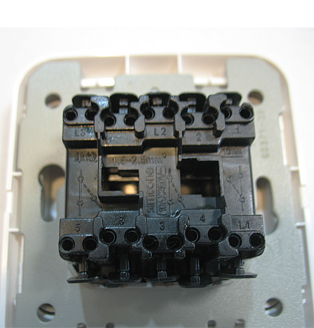 ���ɴ��E���_�P��� 60ϵ��60372-50A 3λ�p�� ������߅��ɫ����