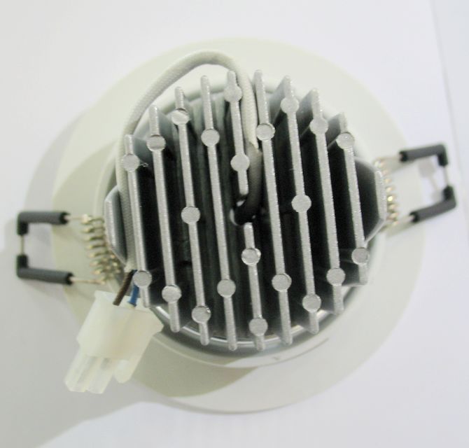 ��һ����LEDͲ�����컨�� QY-L251G  Max.3w ���bǶ��ʽ �X�Ͻ���|(zh��)��ɫ