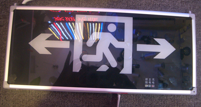 ���A��(y��ng)����(bi��o)־�� MBZZIZLRE06AAC �p���p�� 6w