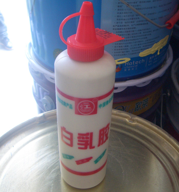 一江白乳膠 YJB5-7 490g