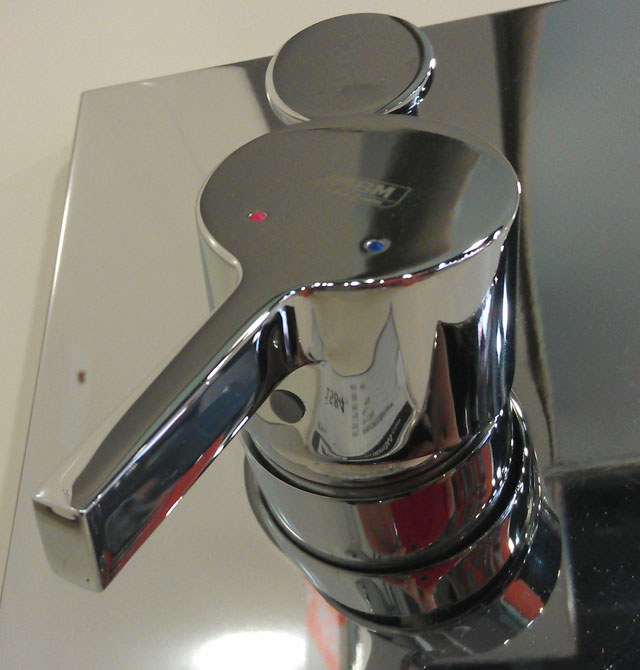 安蒙衛(wèi)浴浴缸淋浴龍頭 暗墻式兩功能控制閥081280 暗裝嵌入式