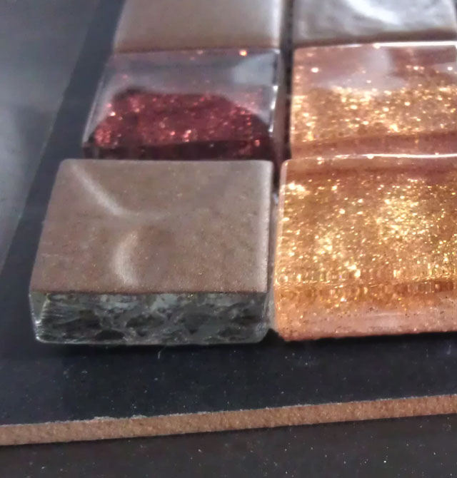 莎菲馬賽克 馬賽克SA02海洋圖案 長25mm×寬25mm×厚8mm 玻璃+石材 融洞 紅色