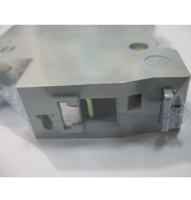 ���ʔ�·��\�՚��_�P(gu��n) DZ47-63 C16 1P 16A �՚��_�P(gu��n)