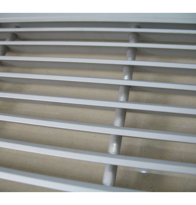 ���_(d��)˹������{(di��o)���L(f��ng)�� 30�㾀�ΰ��~ ӆ��