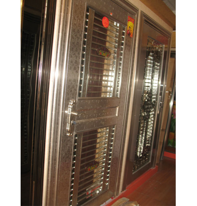 龍樹不銹鋼門 LS-B8005(熊貓紋) 非標(biāo)訂做