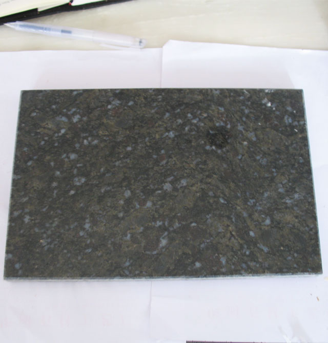 �A��ʯ�Ļ����r �G�� ��1.7mm