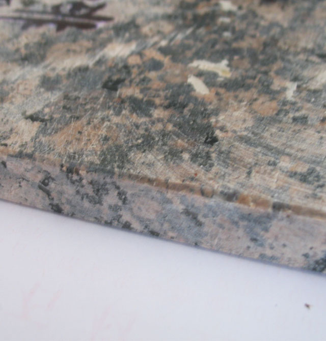 �A��ʯ�Ĵ���ʯ ���@ ��1.7mm