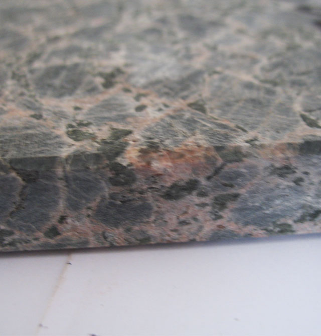 �A��ʯ�Ļ����r ���@ ��1.7mm