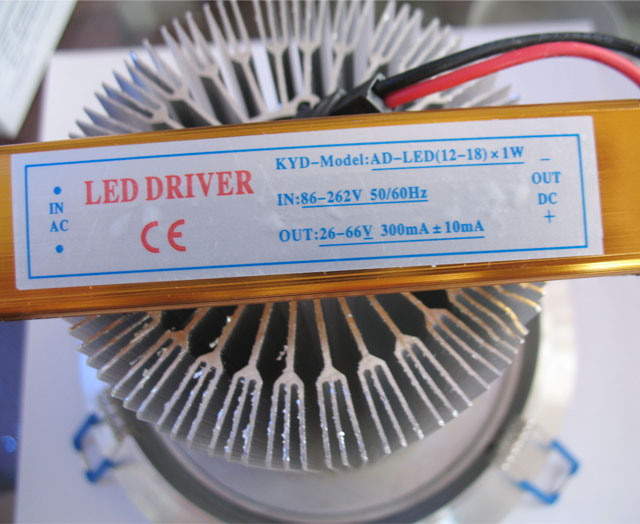 ����LEDͲ�����컨�� LED��YH-15Y 15��1w ���bǶ��ʽ �_�צ�145mm