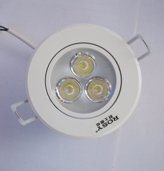 ��ʿLEDͲ�����컨�� LED��RS-LC213�����ף� 3��1w ���bǶ��ʽ �_�צ�72mm ܇�X���|(zh��)����ɫ