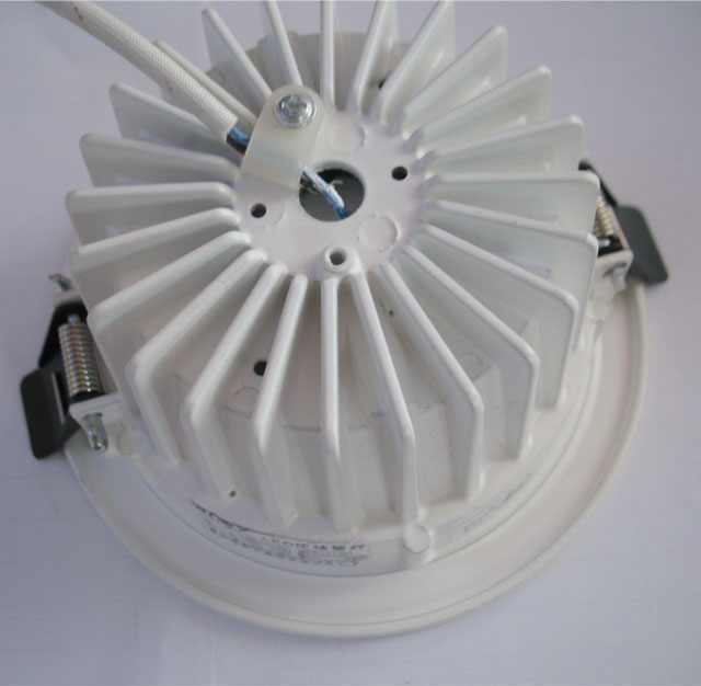 ��ʿLEDͲ�����컨�� LED���FͲ��4��RS-LTY401 7w ���bǶ��ʽ �_�צ�115mm �X�Ͻ���|(zh��)����ɫ