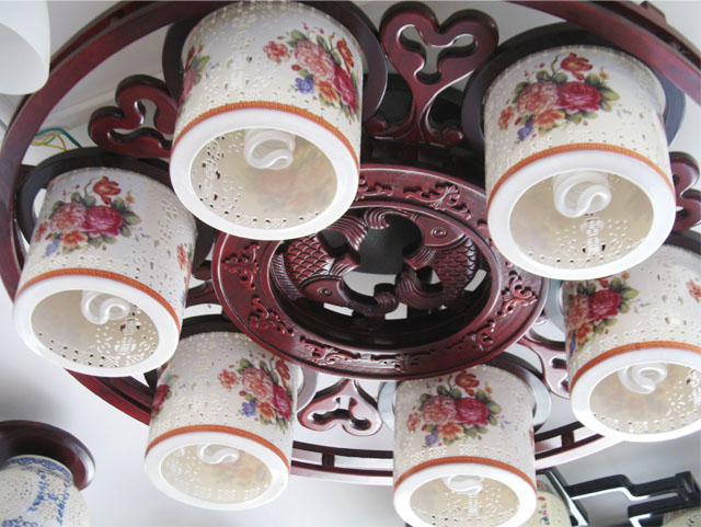 JDSJ吸頂燈 古典木架客廳吸頂燈1019-6 圓形 Φ1000mm 古典傳統(tǒng)風(fēng)格 白底帶圖案玻璃