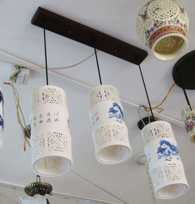 JDSJ吊燈 古典木架餐臺吊燈2016 木質(zhì)燈架+陶瓷燈罩 民族風式 底600mm×高700mm 白色