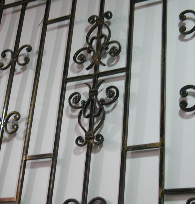 廣勝窗防護(hù)網(wǎng) 鐵藝窗花簡單款08 訂做