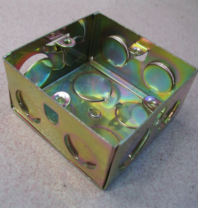 永達底盒(接線盒) 鐵底盒1.0厚 77mm×77mm×40mm×單盒