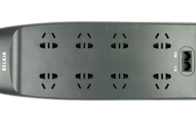 貝爾金電源轉(zhuǎn)換器/插排板 守望者系列F9G826BE3M八連接線板插座 8×三極 有線 帶開關(guān) 3米