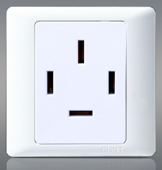 ��(qi��ng)늲������ NEW7-G14910 �ĘO ��ɫ 16A 440V �����ľ�