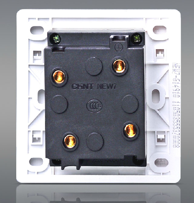 ��̩��(qi��ng)늲������ NEW7-G14910 �ĘO ��ɫ 16A 440V �����ľ�