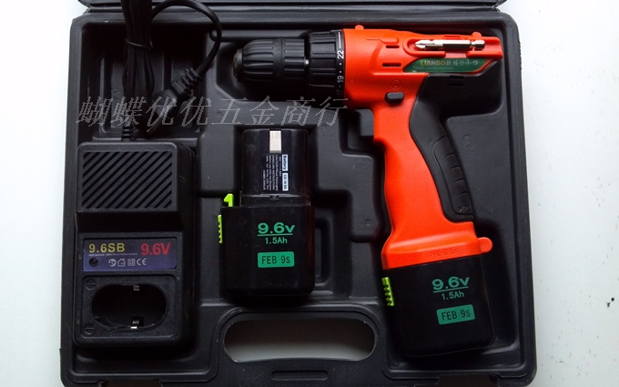 ����@ �����늄��ݽz������@ 9.6V