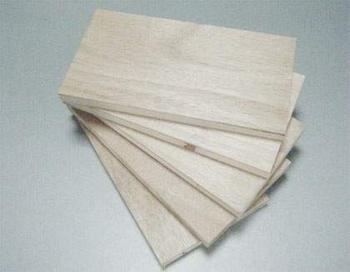 ��ͨ��о�� �M(j��n)�������R���׼�(x��)ľ����ϸ�Ʒ 1220*2440*��17mm