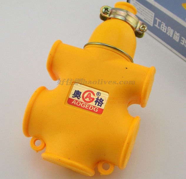 奧格插頭 十六位插孔防水防爆橡膠地拖插座 10A 250V~