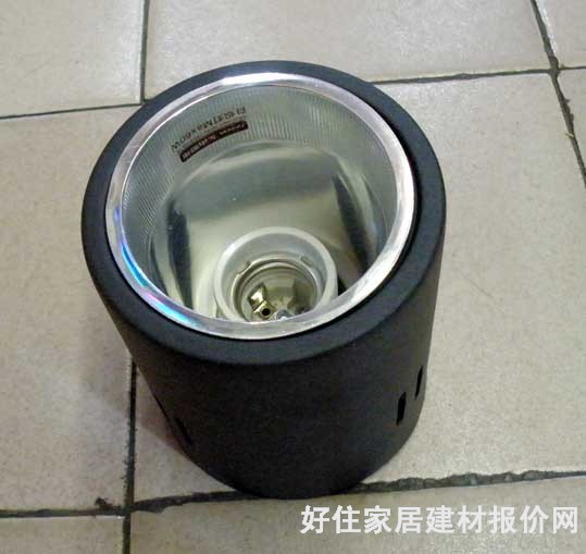 云達(dá)明裝筒燈 圓形 Φ3寸 鋁合金材質(zhì)黑色 圓形 螺口燈泡