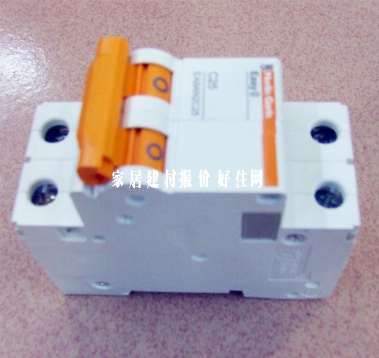 梅蘭日蘭斷路器\空氣開關(guān) Easy C20 2P 20A 空氣開關(guān)(塑殼斷路器)