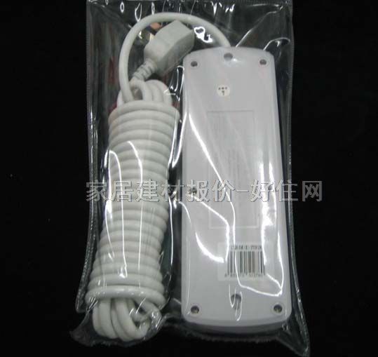 秋葉原電源轉(zhuǎn)換器/插排板 YF-1728 4×三極 有線 帶開關(guān) 5米