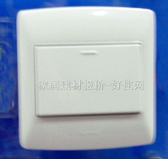 TCL-羅格朗大蹺板開關(guān)面板 VC31/1/2B 1位單控 白色 帶熒光指示