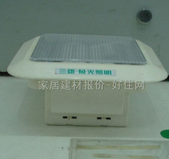 三雄·極光吸頂燈 廚衛(wèi)陽臺(tái)燈暗裝 方形 現(xiàn)代流行風(fēng)格 磨砂白亞克力