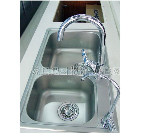 �N�����^ 3326-037 ���