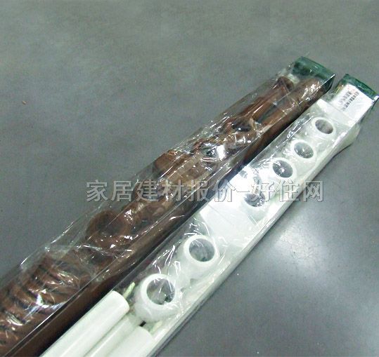 �����U �Wʽľ�ƴ���܉ 2521W 2.4��28mm