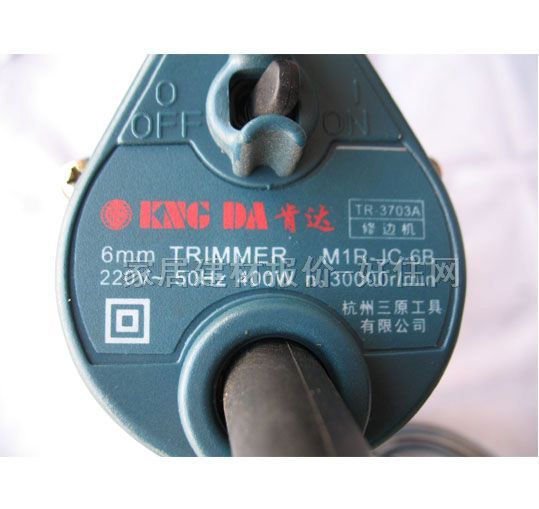 ���_(d��)��߅�C(j��)(栙C(j��)) TR-3703A 400W