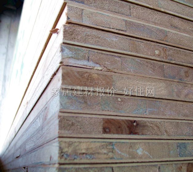 �ְ���ͨ��о�� ������̖(h��o) 2440mm��1220mm����18mm