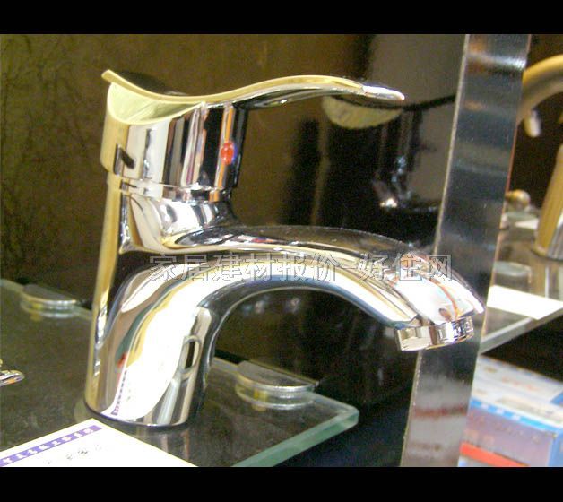 �����������^ ̫� ���� �ΰ��p�� �o ���P�