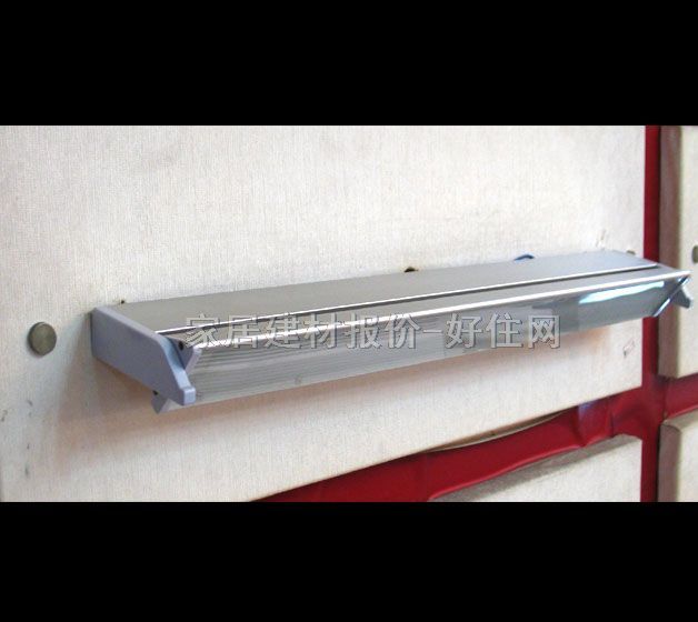 �W���Rǰ�� OP-2 ��(ji��n)�s�L(f��ng)�� ���ٲ��|(zh��) �y��ɫ �ɹ��