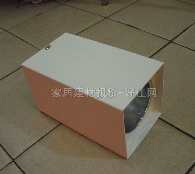 云達(dá)明裝筒燈 吸頂?shù)跹b Φ3.5寸 鋁合金材質(zhì)白色 方形 E27節(jié)能光源