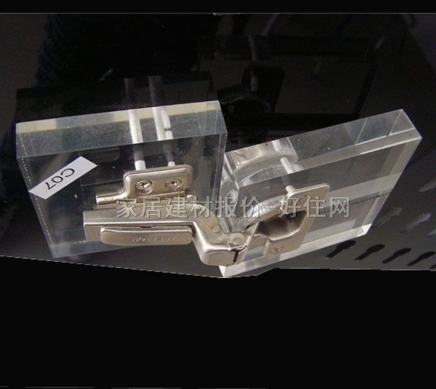 �����������q� C07 ��-�o(w��)�w ������