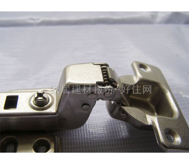 �����������q� B07 ��-�o�w ������