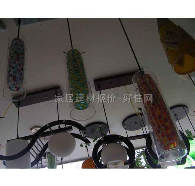 �������   1017/3 ���ٟ���+��ˇ�������� �F(xi��n)�������L(f��ng)�� ��ɫ