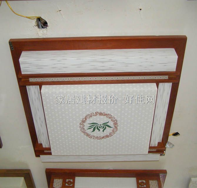 億鴻吸頂燈 書房\起居室吸頂燈2001/中 方形 古典傳統(tǒng)風(fēng)格 白底帶圖案羊皮紙