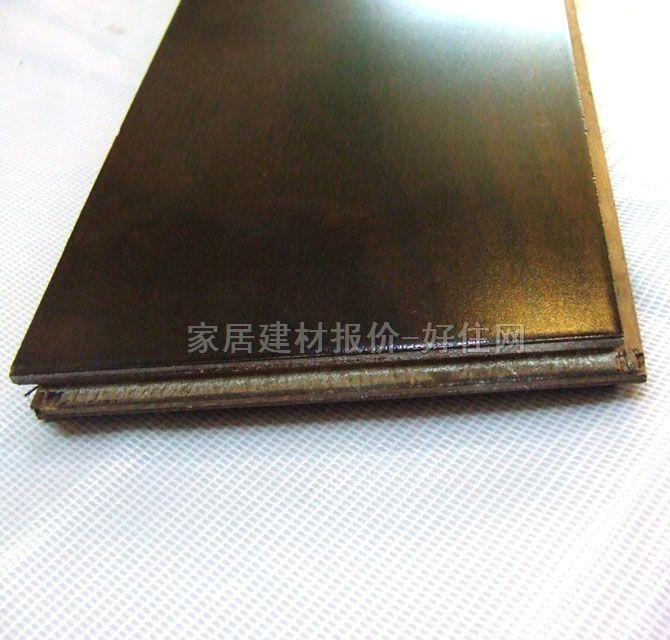 無(wú)敵金剛實(shí)木復(fù)合地板 紫檀 910mm×125mm×厚18mm