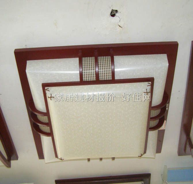 寶豐吸頂燈 書(shū)房\起居室吸頂燈8101/中 方形 古典傳統(tǒng)風(fēng)格 白底帶圖案羊皮紙