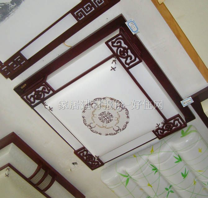 澳普吸頂燈 書(shū)房\起居室吸頂燈6186 方形 古典傳統(tǒng)風(fēng)格 白底帶圖案羊皮紙